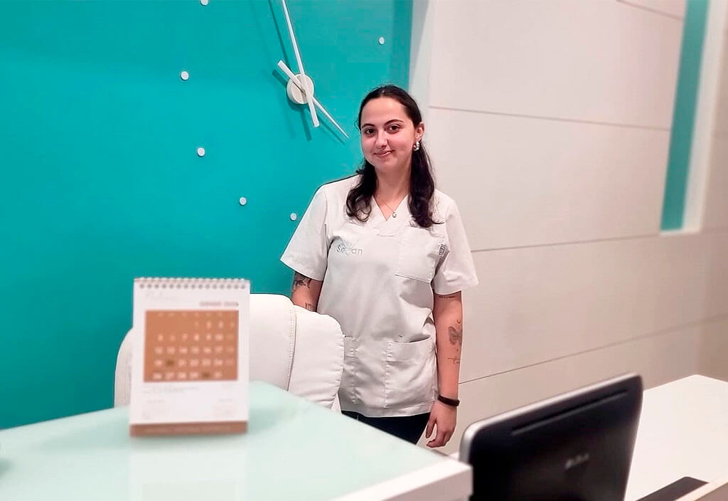 Claudia Gallo - Auxiliar de Clínica